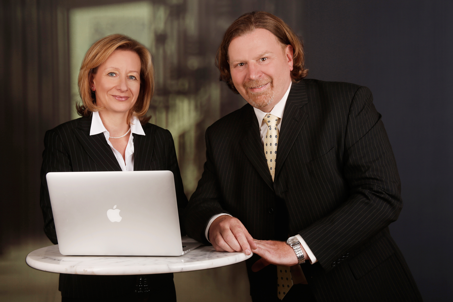 Auxilium Experts